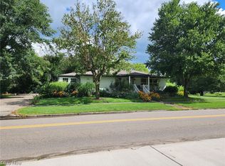 407 E Main St, Jewett, OH 43986