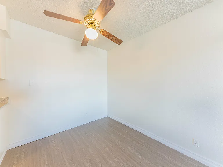 Model Unit