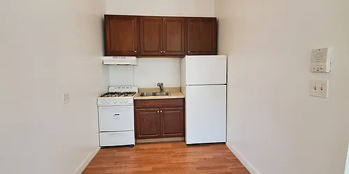 Rented by Capri Jet Realty Corp