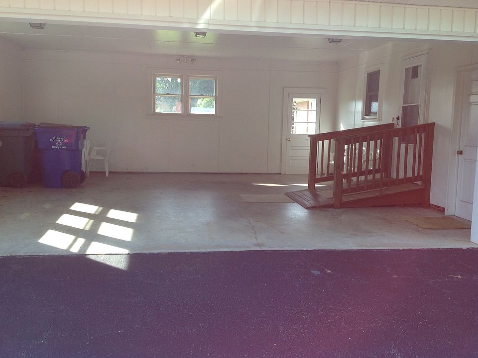 Double Garage with Stg Room