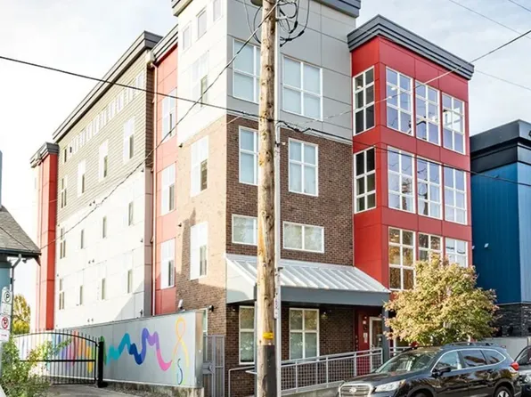 Alcove Hollywood, 1521 NE 41st Ave APT 210, Portland, OR 97232