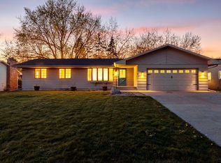 4717 Utah Ave N, New Hope, MN 55428