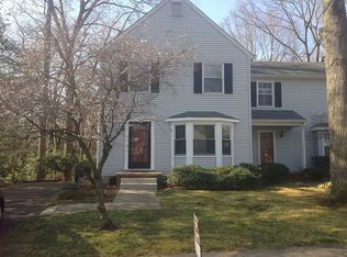 81 Stratford Dr, Severna Park, MD