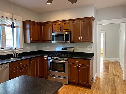 96 Bristol Rd #1 Photo 1