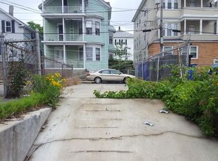 1338 Pleasant St, Fall River, MA 02723