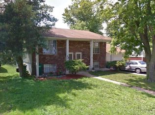 209 Howard Dr #B, O'Fallon, IL 62269
