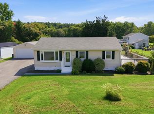 1609 Crab Alley Dr, Chester, MD 21619