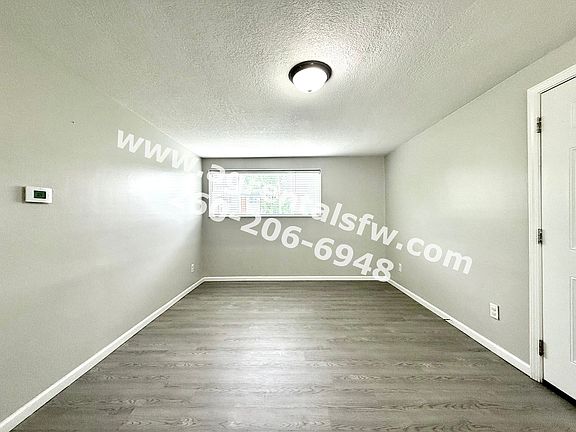 5th image of 4917 Northcrest Dr APT D