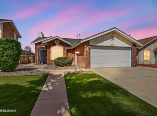 12373 Golden Sun Dr, El Paso, TX 79938