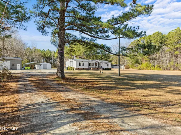 200 Twin Oak Road, Maysville, NC 28555