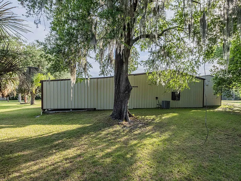 5905 Whispering Pines Rd — Photo 57