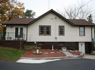 7327 Red Arrow Hwy, Watervliet, MI 49098