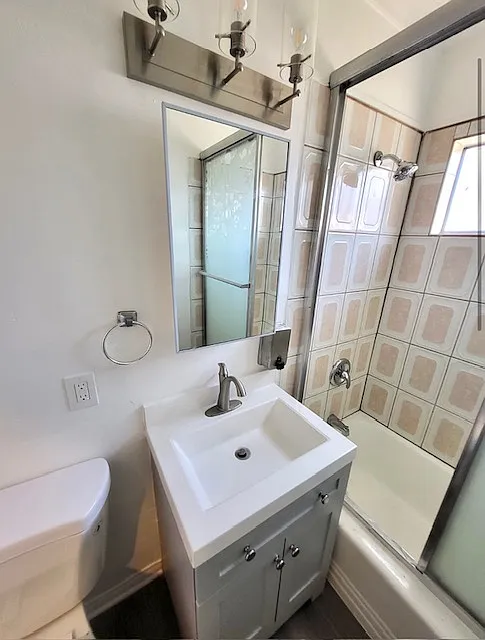 1 bed, 600 sqft, $2,100 — Photo 2