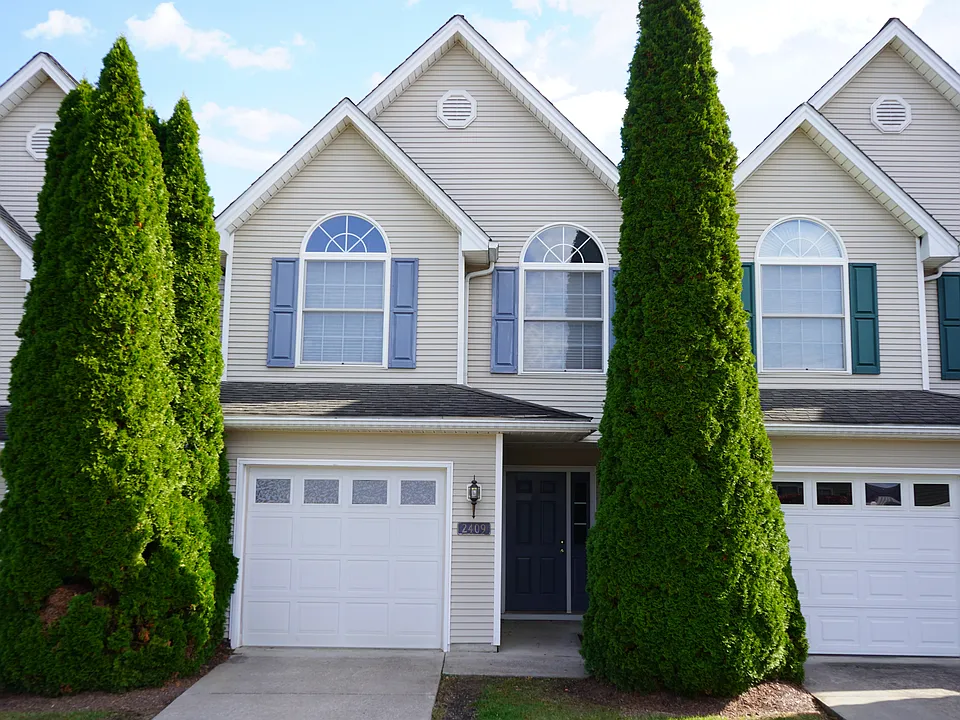 2409 Avonlea Ln