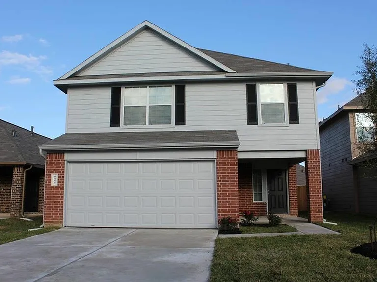 5634 Latta Plantation Dr — Photo 3