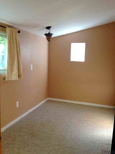 3rd image of 114 FISH HILL Road
