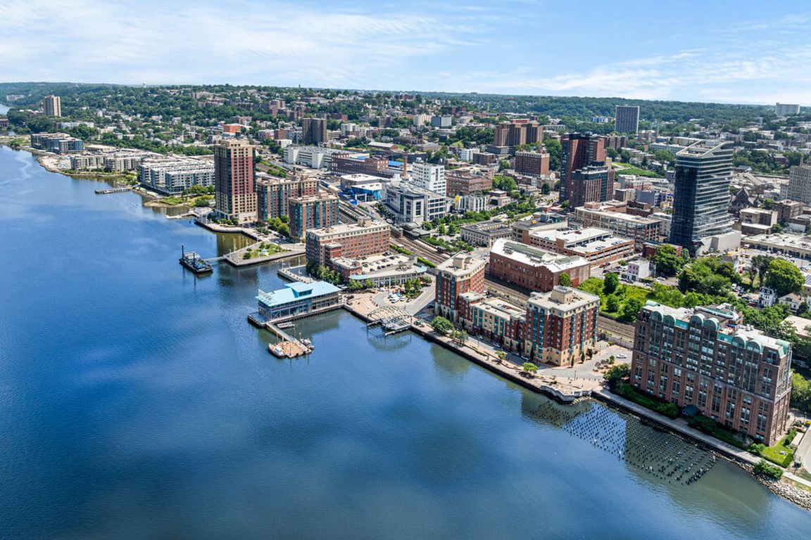 hudson-park-1