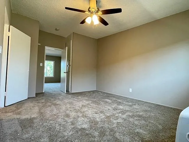 1820 W Sallie Ln #B1 — Photo 22