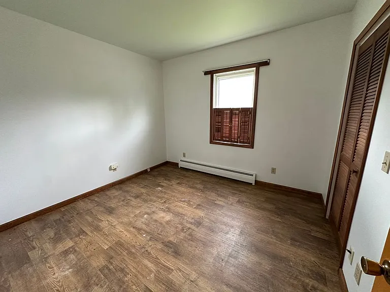 118 Central Ave #MAIN HOUSE — Photo 4