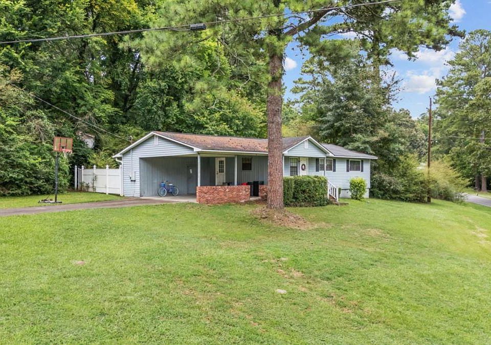 1st image of 111 Friar Tuck Rd NE