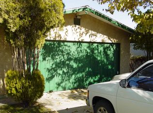 16382 Vine St, Hesperia, CA 92345