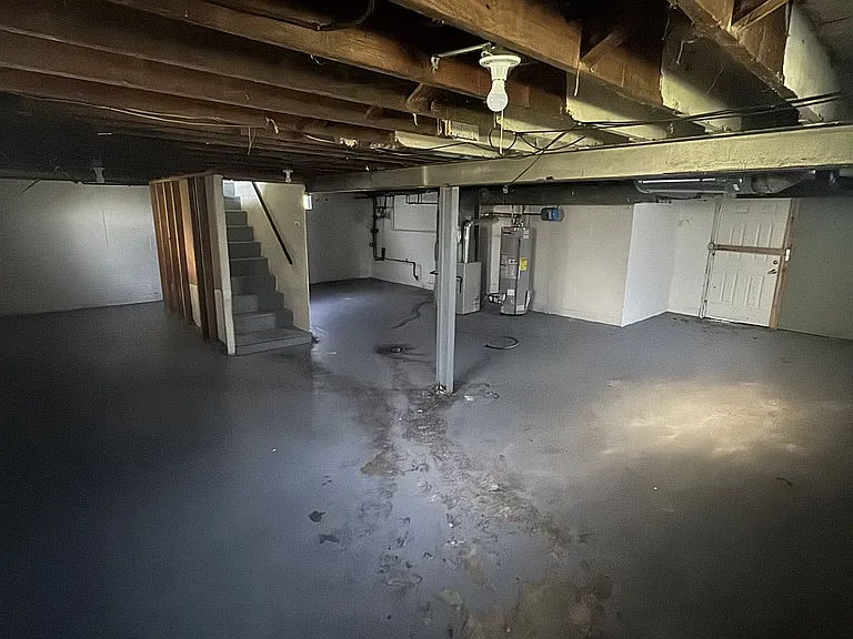 6625 Thurston Ave — Photo 9