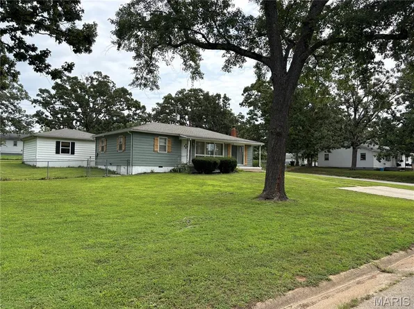 42 Spruce St, Viburnum, MO 65566