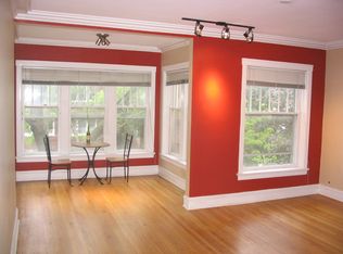 6437 N Greenview Ave APT 2, Chicago, IL 60626