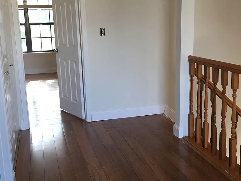 20 Carmel Way — Photo 7