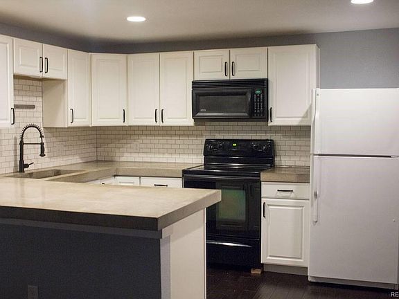 4th image of 1410 N York St APT 12