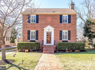 216 S Ivy St, Arlington, VA 22204
