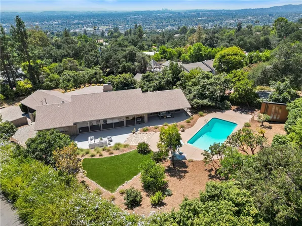 1987 Windover Rd, Pasadena, CA 91107