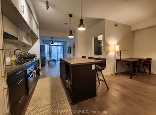 8 Mercer St #309, Toronto, ON M5V0C4