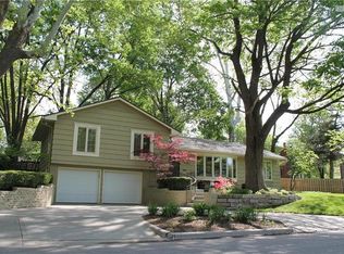 5555 State Park Rd, Fairway, KS 66205