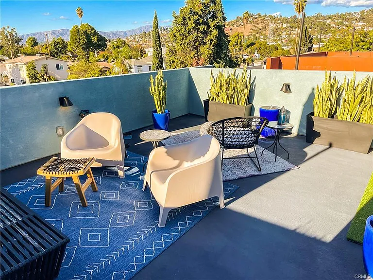 2318 Fernleaf St #2320 — Photo 7