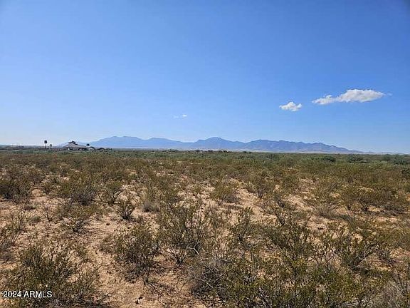 3rd image of 16 Acres Zosimo Drive #8