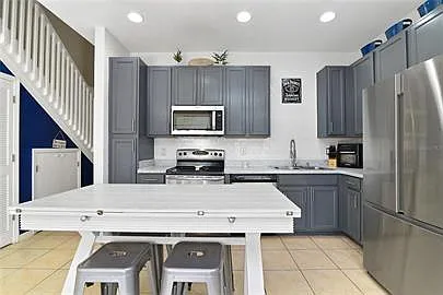 2414 Caravelle Cir #1 — Photo 45