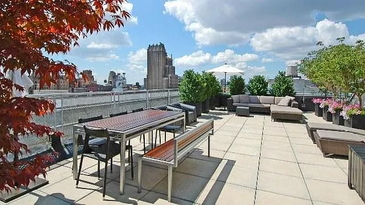 Sold by Town Residential | media 15