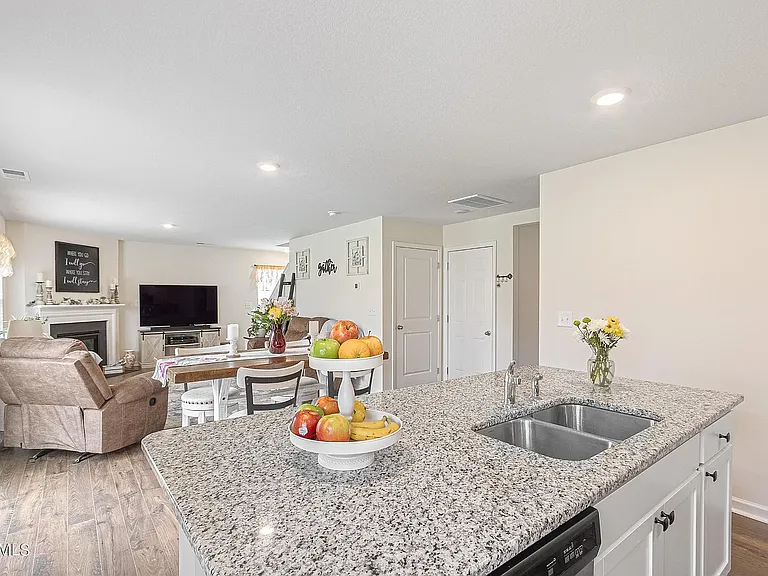 864 Greene Meadow Dr — Photo 10