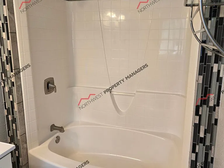 212 Galaxie Rd — Photo 24