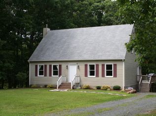 539 Mountain Cut Rd, Appomattox, VA 24522