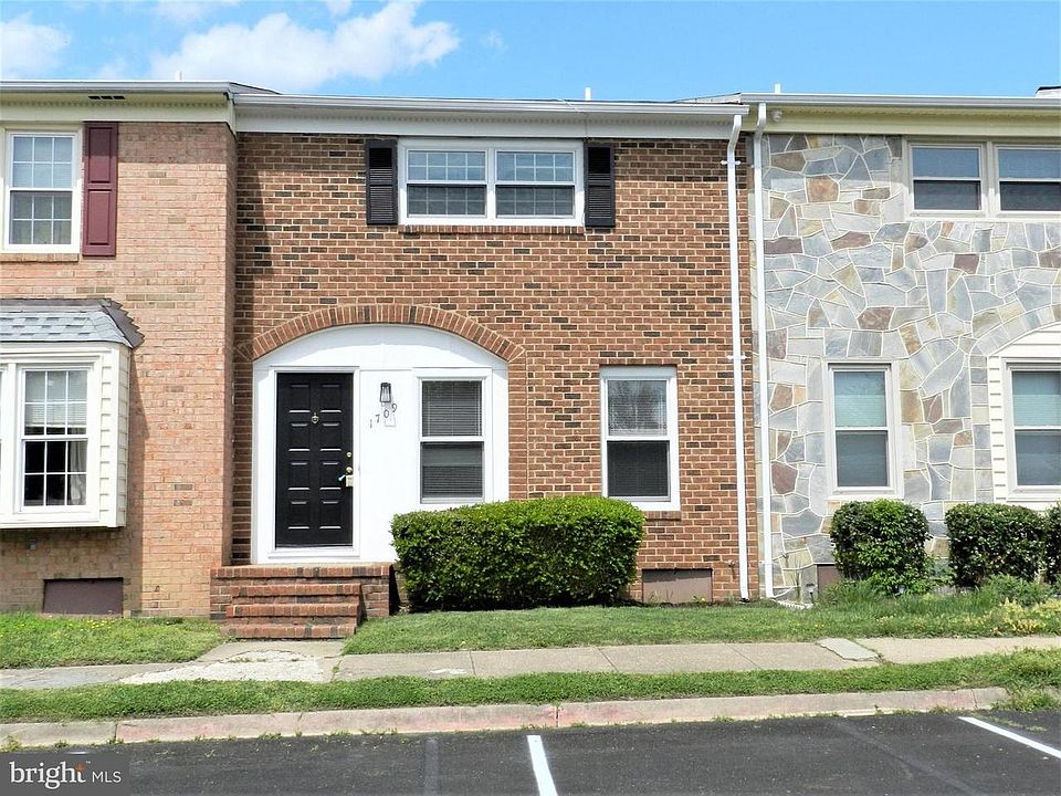 1st image of 1709 Meadow Dr