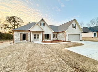 2620 Countrywood Rd, Belden, MS 38826