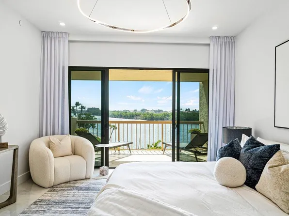 4744 S Ocean Boulevard #Th-11, Highland Beach, FL 33487