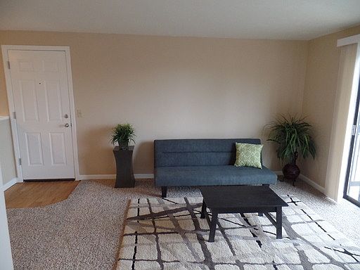 5th image of 911 W 7th Ave APT 5