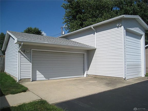 2nd image of 141 Tackett Dr