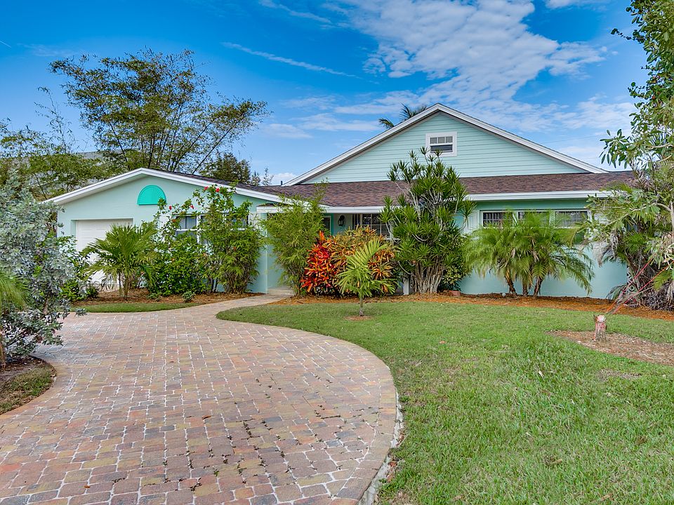 300 3rd Ave.