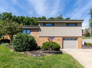 1547 Berryman Ave, South Park, PA 15129