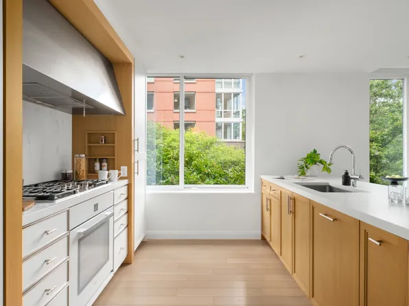 212 Warren Street image 5 of 20