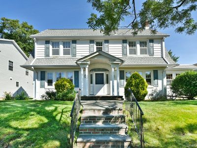182 Ferncroft Road, Mineola, NY, 11501